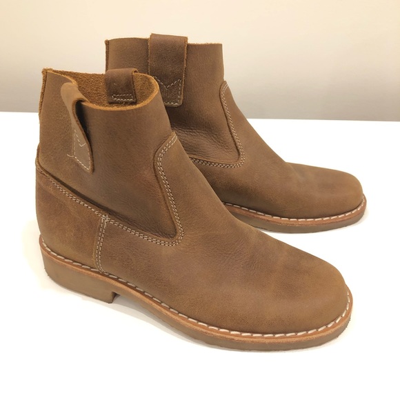 ROOTS Shorty Tribe Boot - Picture 2 of 5